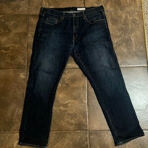 Men Slim-Fit Dark Wash SEMI Stretch Denim Jeans. Still has the crisp Jean feel.